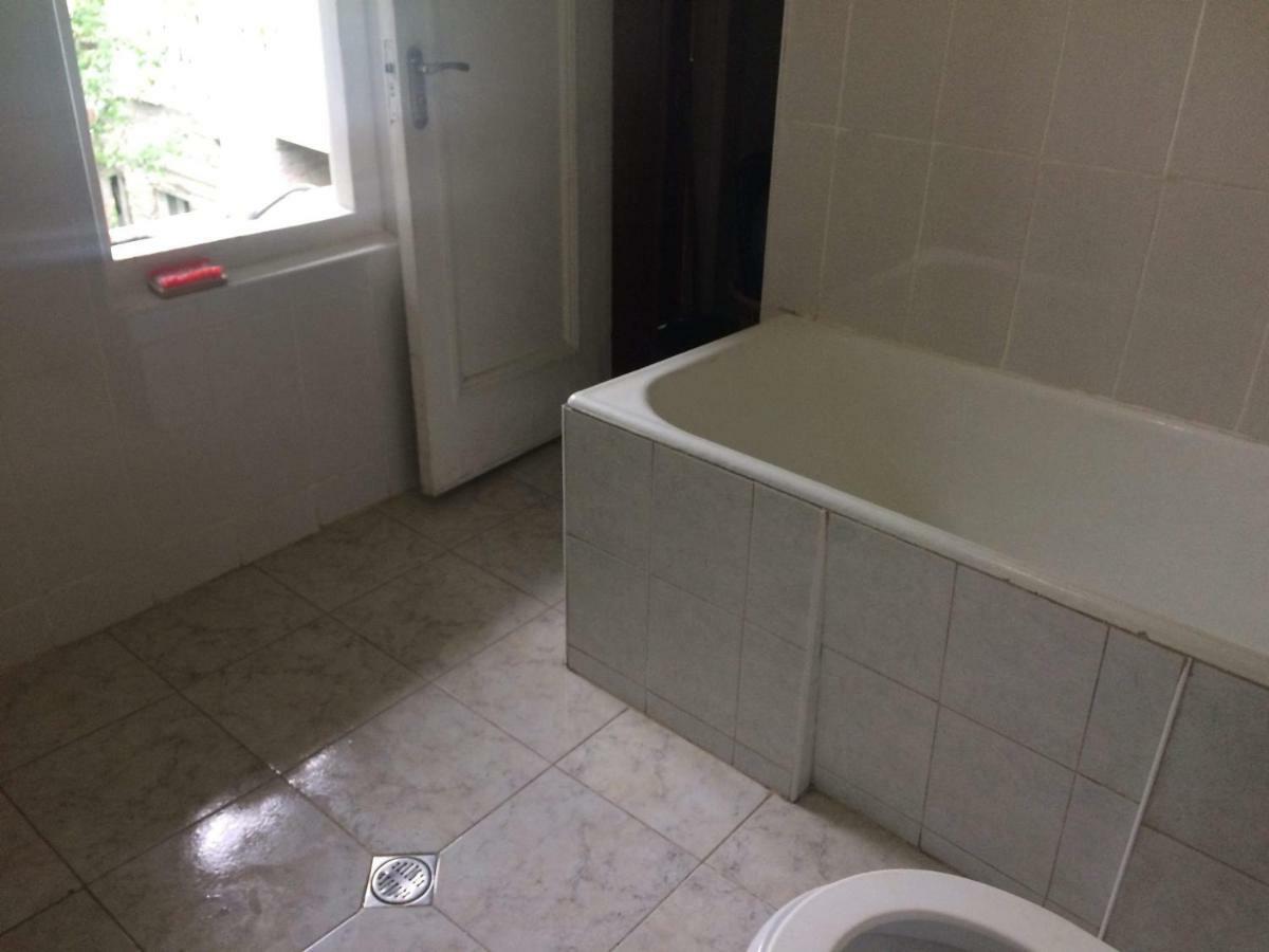 Guesthouse Malkhazi Боржомі Екстер'єр фото