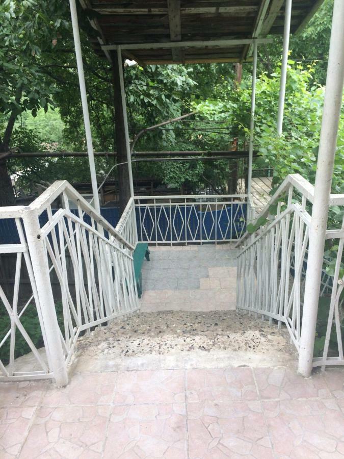 Guesthouse Malkhazi Боржомі Екстер'єр фото